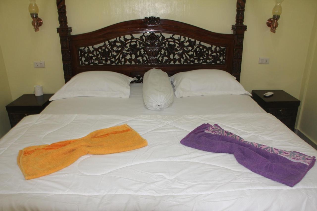 Hotel Thomas' Retreat Bukit Lawang Zewnętrze zdjęcie